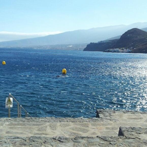 Primera Linea De Playa Con Vistas Al Mar Y Plaza De Garaje Radazul Exterior photo